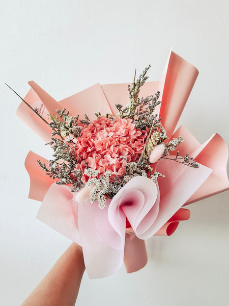 Valentine Mini Forest Berries Ice Cream Cake + Preserved Flowers Bundle