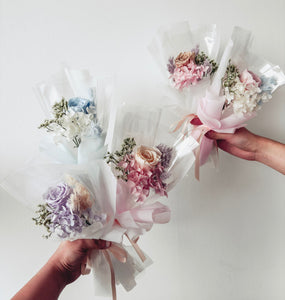 Copy of Simple Preserved Mini Bouquets (Bundle of Assorted Colours)