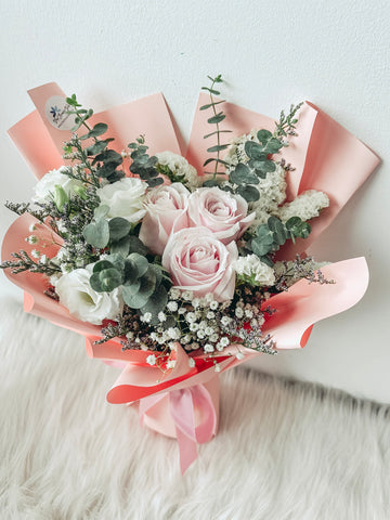 Love at First Sight (Pink)- 3 Stalks Roses Bouquet