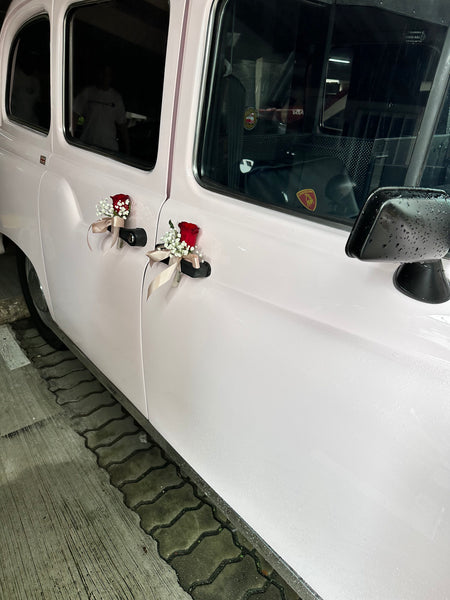 Wedding Car (Brown with White & Champagne)